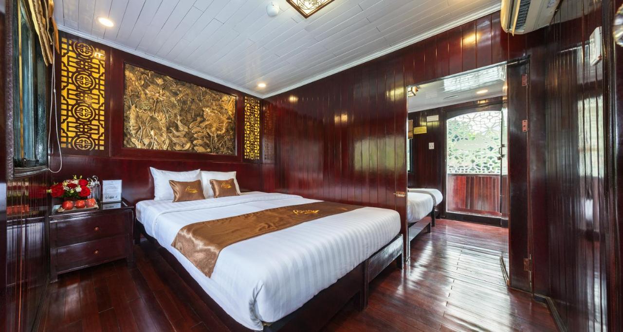 Hotel Renea Cruises Halong à Hạ Long Extérieur photo