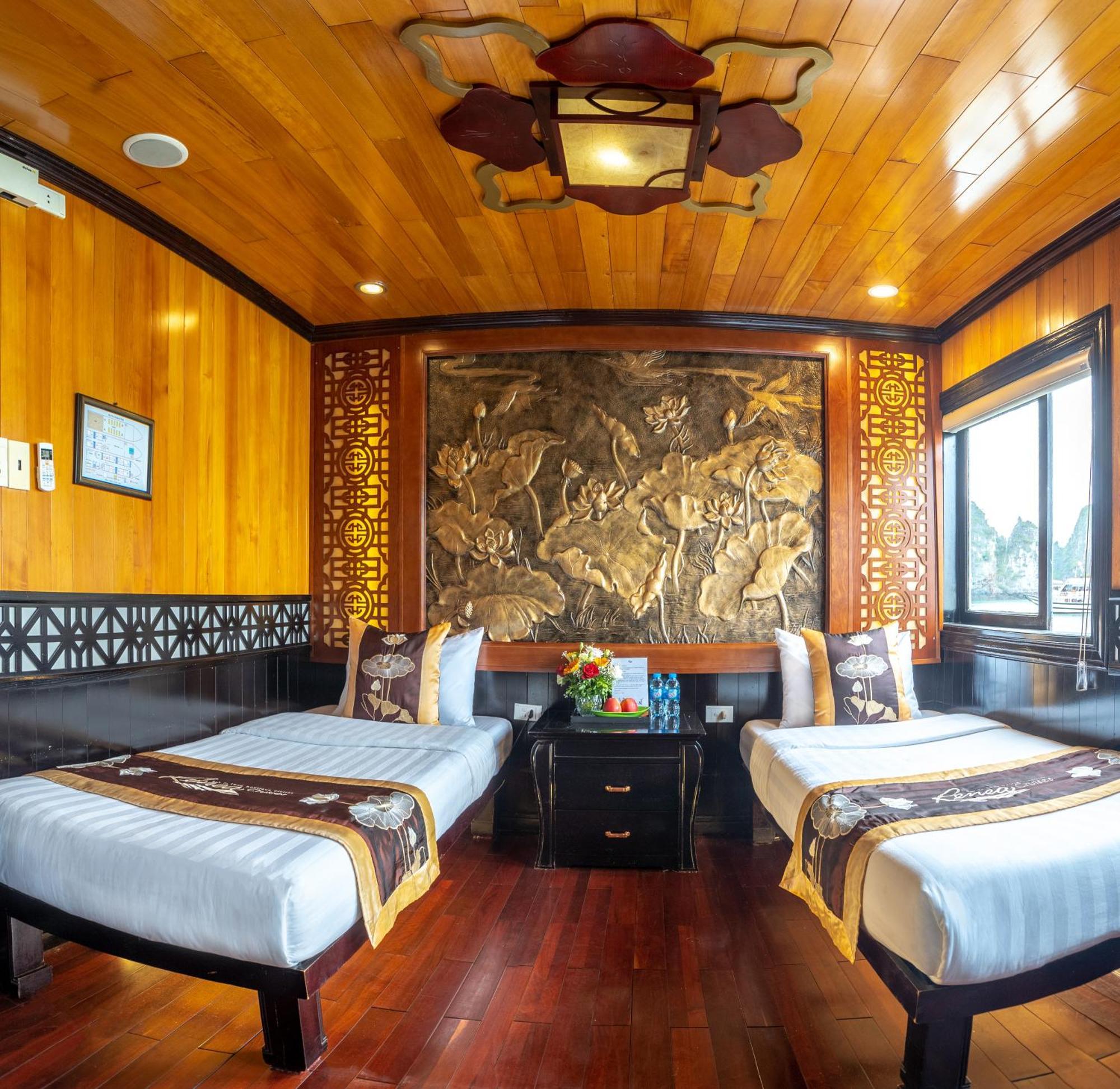 Hotel Renea Cruises Halong à Hạ Long Extérieur photo