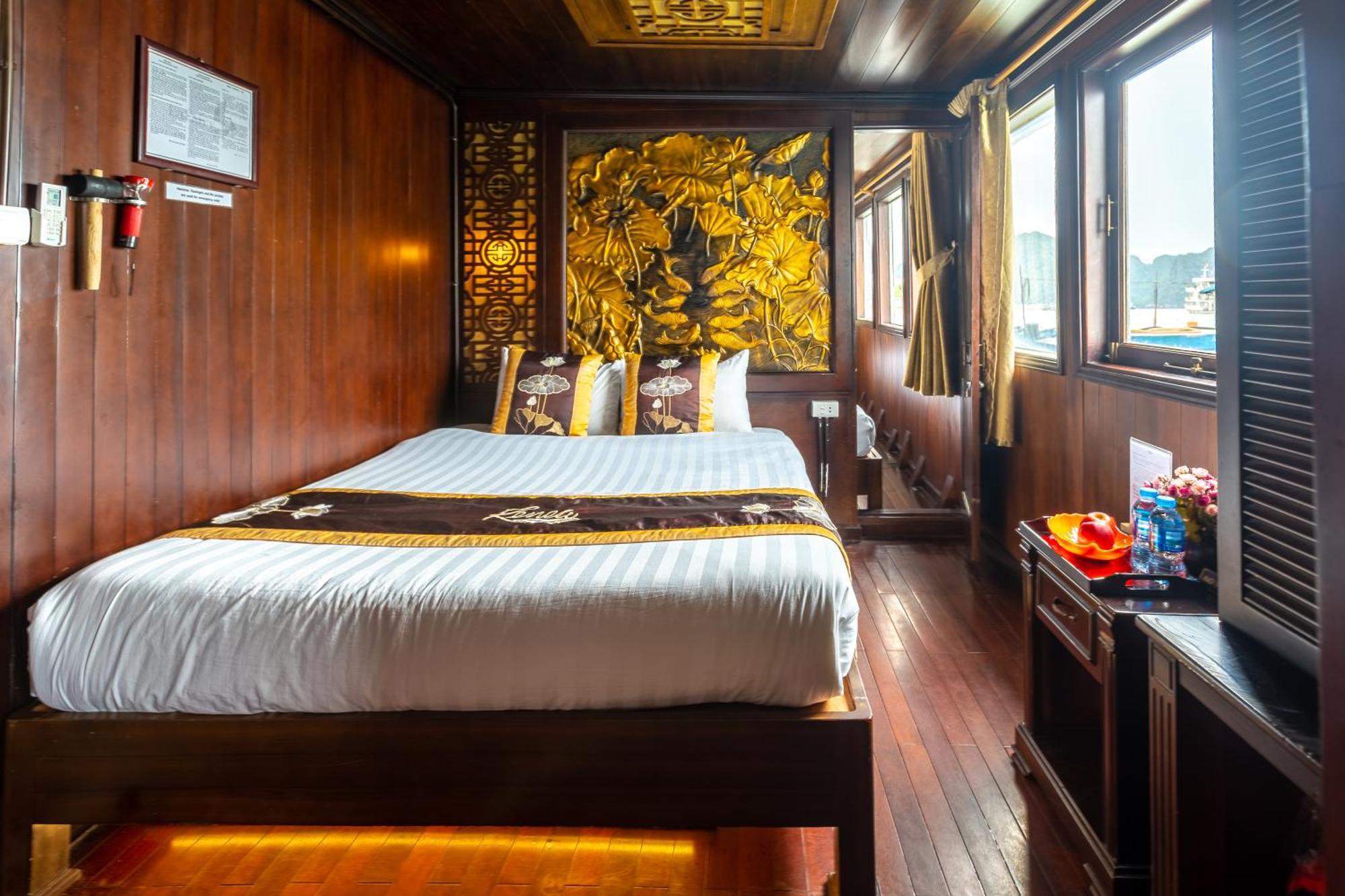 Hotel Renea Cruises Halong à Hạ Long Extérieur photo