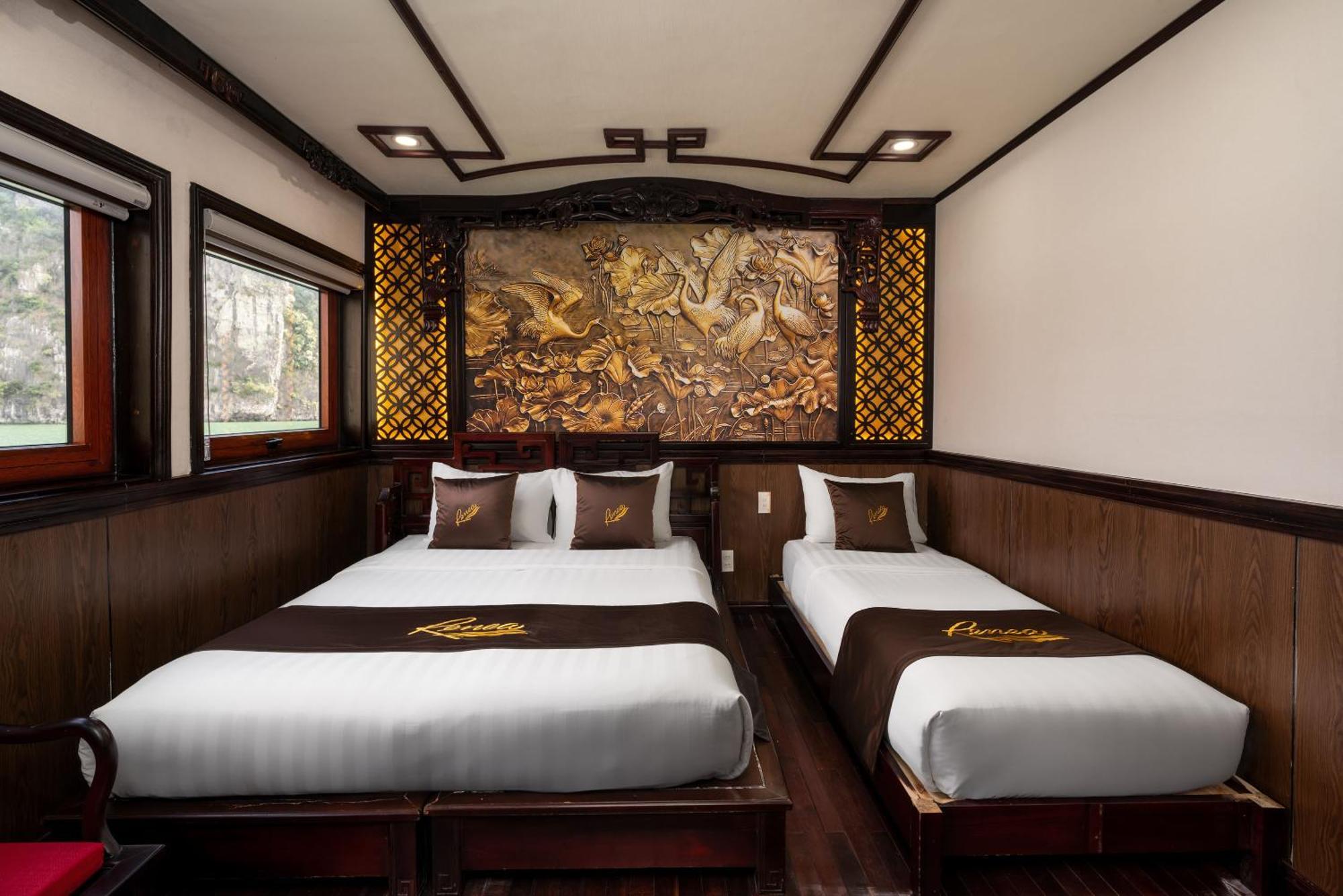 Hotel Renea Cruises Halong à Hạ Long Extérieur photo