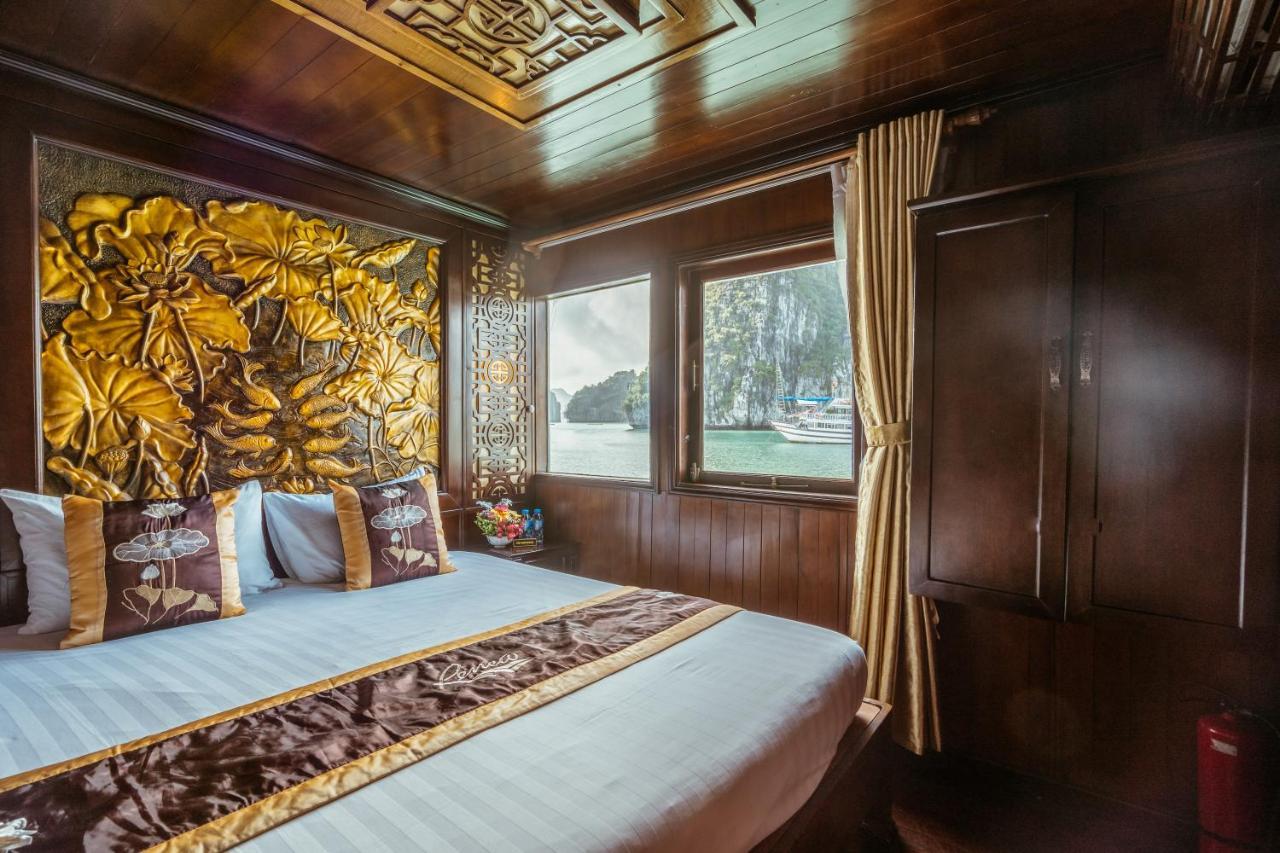 Hotel Renea Cruises Halong à Hạ Long Extérieur photo