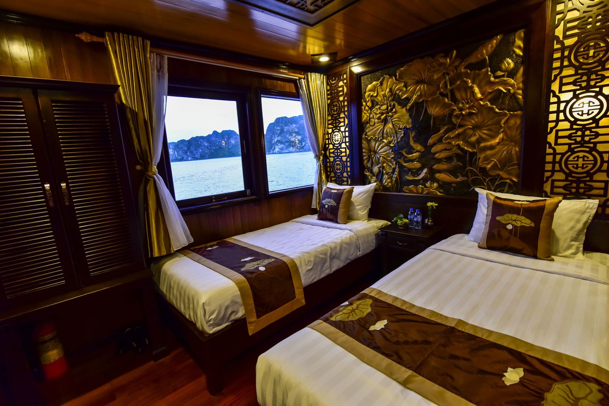 Hotel Renea Cruises Halong à Hạ Long Extérieur photo